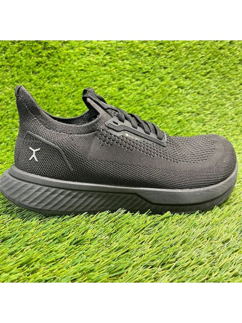 Flux Adapt Runner H2O Pro Black Womens Size 8 Athletic Running Shoes Sneakers